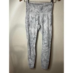 Lululemon Train Times 7/8 Pant 25" High Waist Leggings Athletic Activewear 4